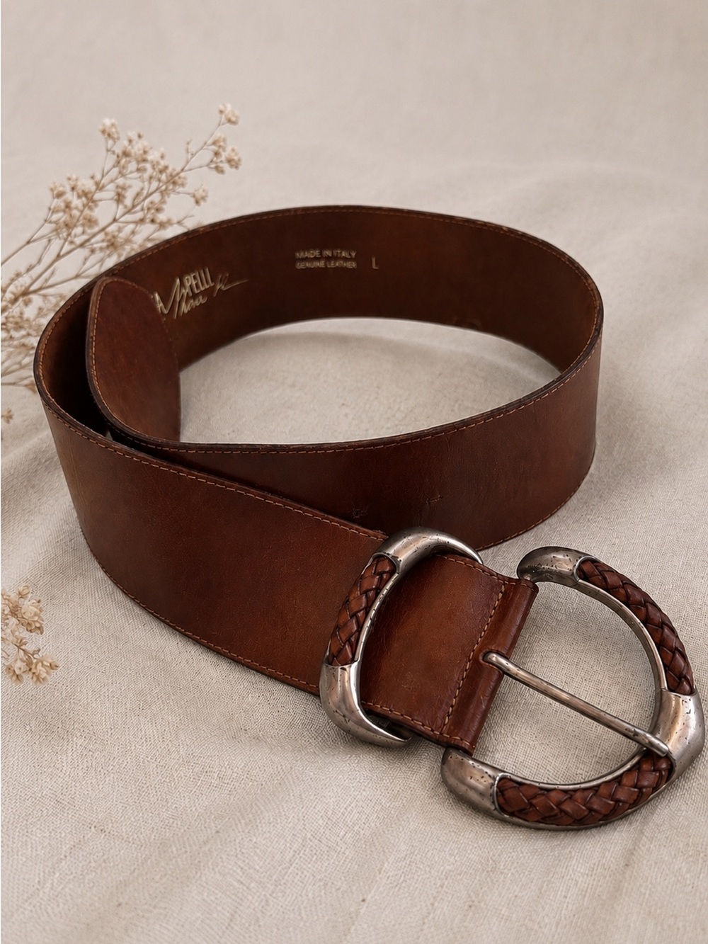 Linea Pelle by Nina K Brown Wide Leather Belt
Vintage Silver Buckle Large